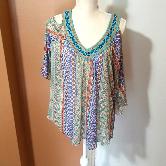 No Boundaries Tops - 3 for 20. Ladies top, XL, seethrough.